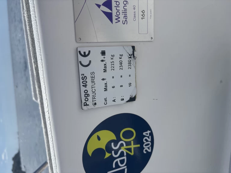 Sailboat rental in Fort-de-France - Pogo Structures Pogo 40S2