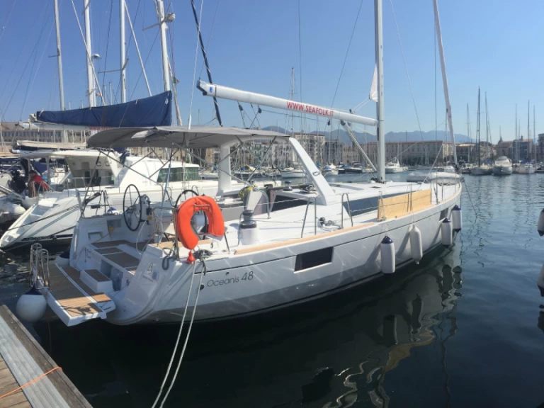Rent a Bénéteau Oceanis 48 Marsala