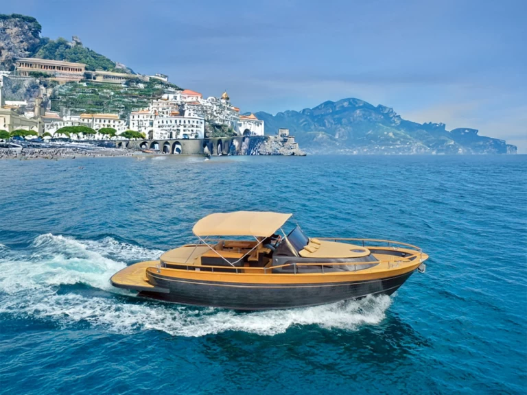 Nautica Esposito Positano 32 charter bareboat or captained in  Amalfi