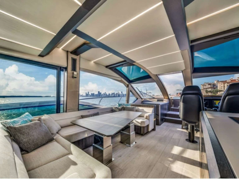 Galeon Seven Seas in Miami Beach on SamBoat