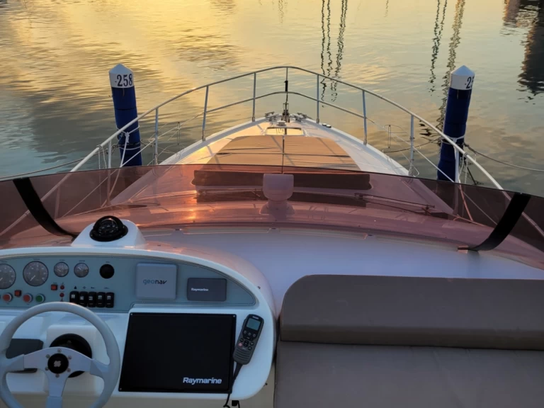 Rent a CARNEVALLI 130S Tribunj