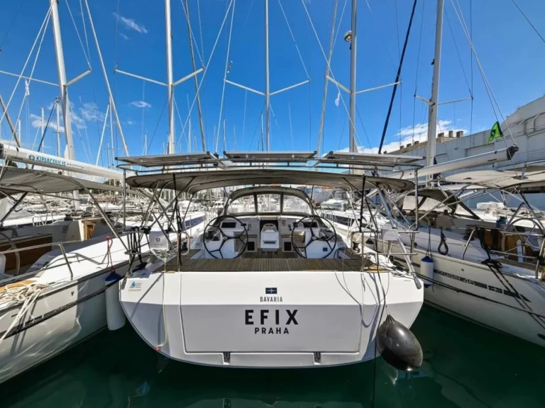 Rent a Bavaria Bavaria C45 Zadar