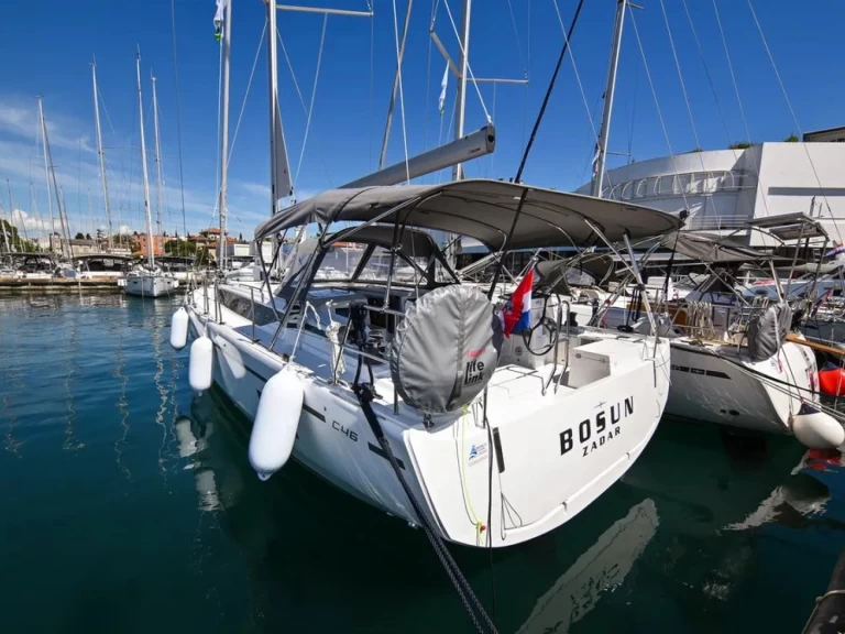Sailboat rental in Zadar - Bavaria Bavaria C46