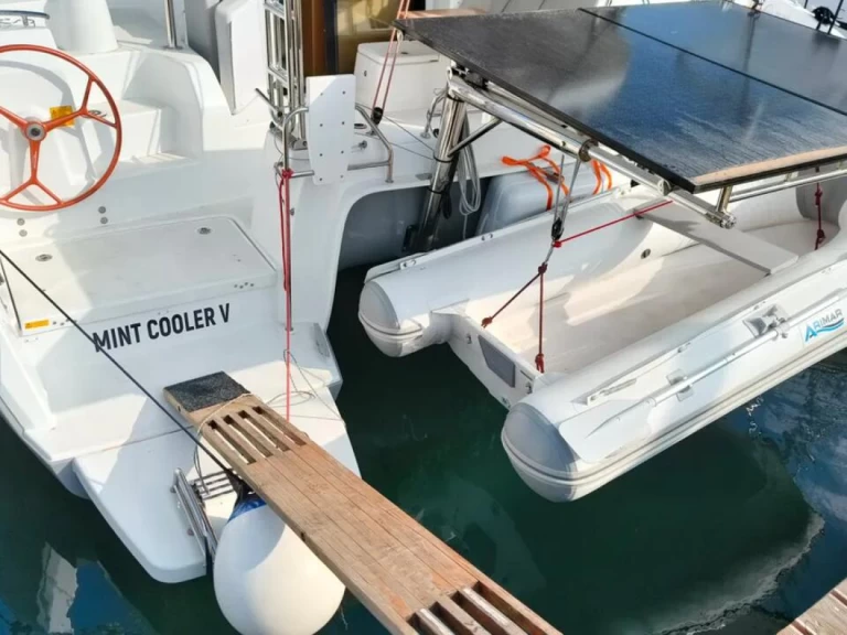 Catamaran rental in Pula - Excess Excess 11