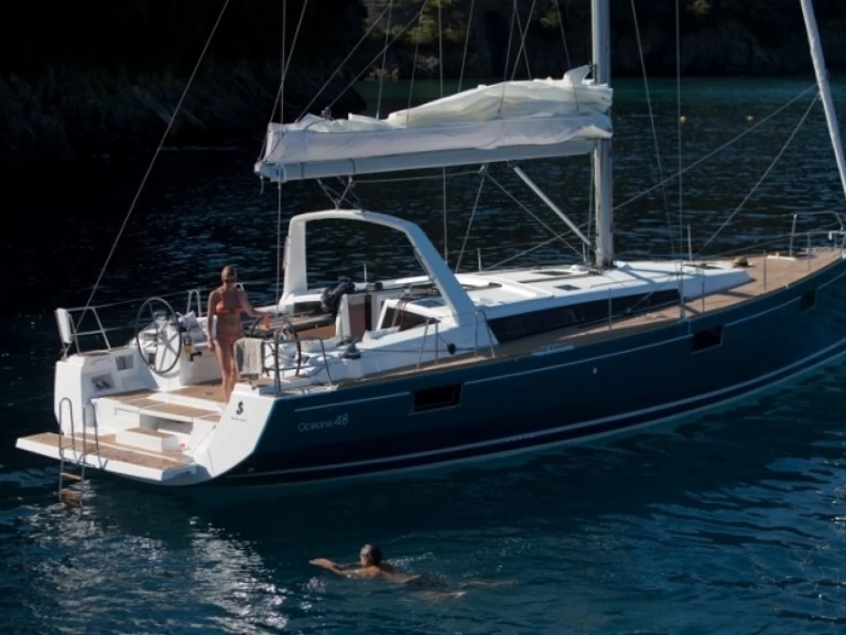Sailboat rental in Ávdira - Bénéteau Oceanis 48