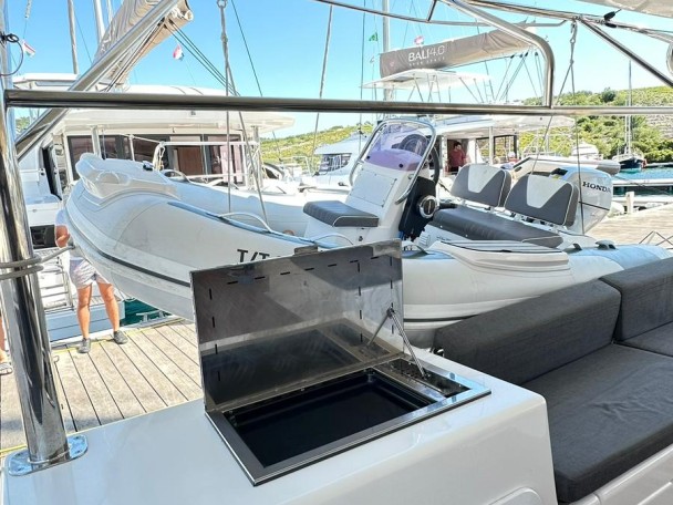 Catamaran rental in Primošten - Dufour Dufour Catamarans 48 Sail