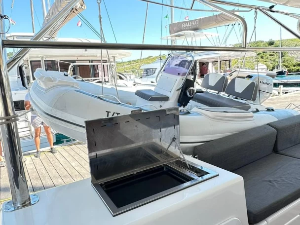 Catamaran rental in Primošten - Dufour Dufour Catamarans 48 Sail