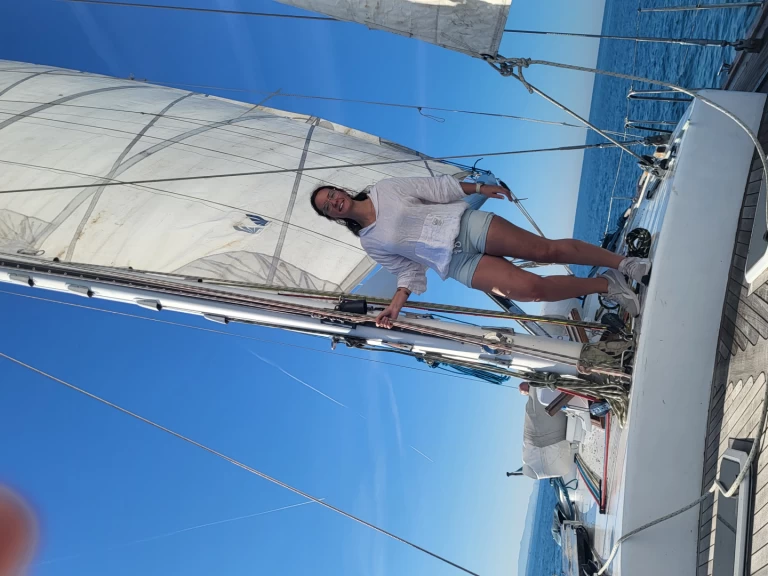 Yacht charter Punta Ala cheap Sloop