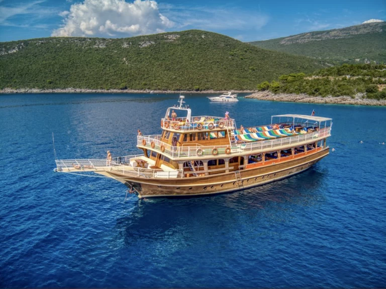 Gulet craft in Tivat on SamBoat