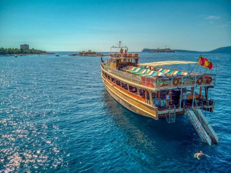 Yacht charter Tivat cheap craft