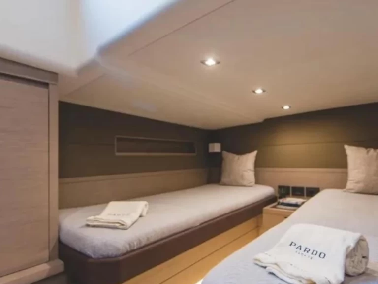 Boat rental Pardo Yachts Pardo 50 in Ibiza Town on Samboat