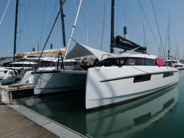Rent a Nautitech Nautitech 44 Open[G] Palma de Mallorca