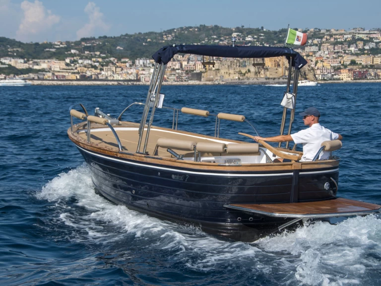 Yacht charter La Spezia cheap 7