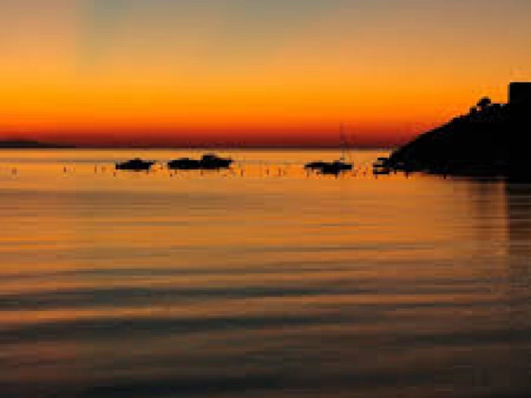 Yacht charter La Spezia cheap 7