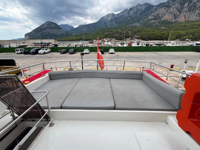 Rent a Custom Made 35 PERSON Antalya (City)