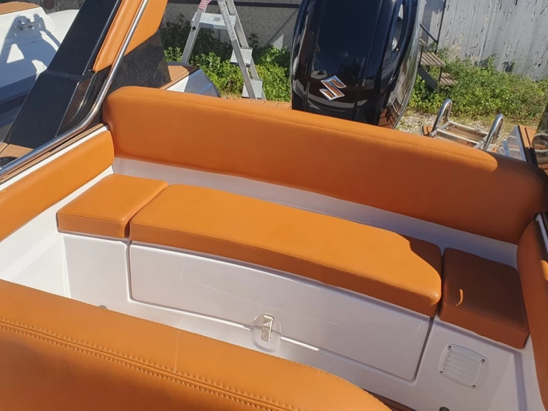 Rent a Tiger Tiger TL 650 Bormes-les-Mimosas