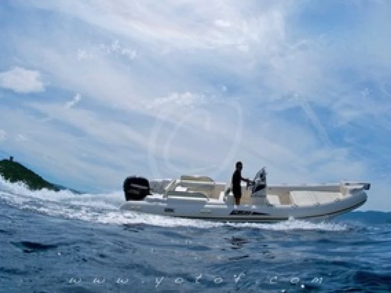 Yacht charter Port Grimaud cheap BSC 73 Ocean