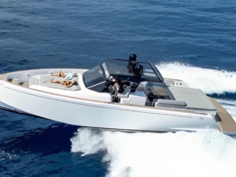 Pardo Yachts Pardo 50 in Ibiza Town on SamBoat