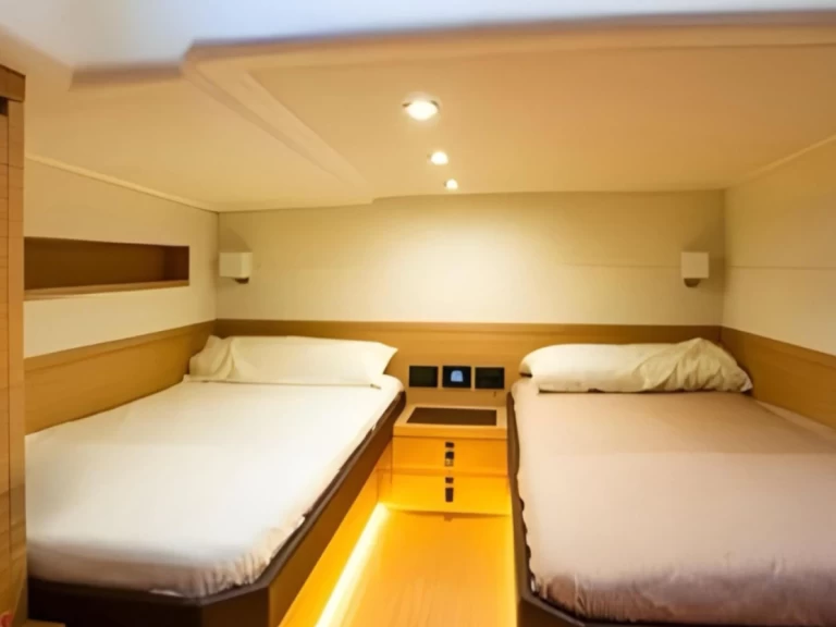 Yacht charter Ibiza Town cheap Pardo 50