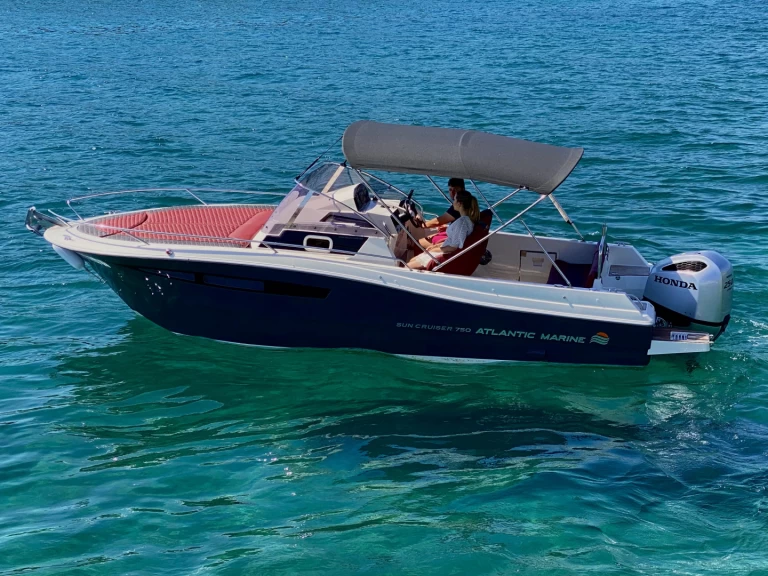 Motorboat for rent Tribunj at the best price