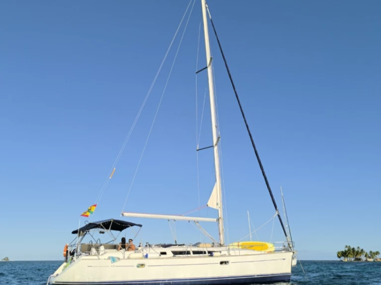 Bareboat Rental Sailboat Jeanneau with a boat licence