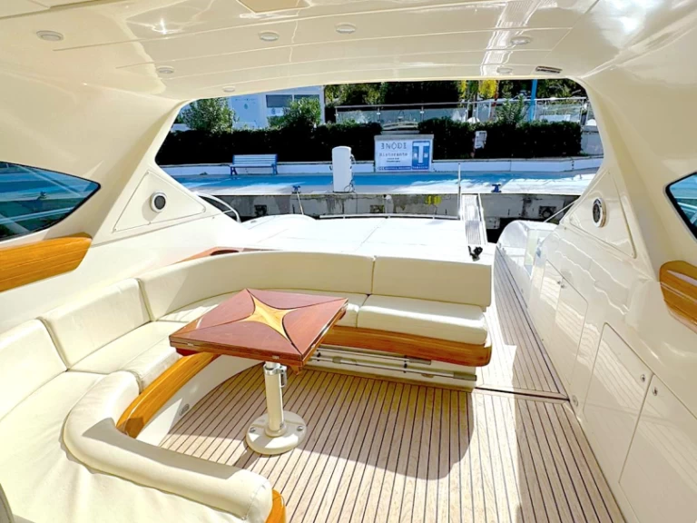 Motorboat rental with or without captain Conam Tropea