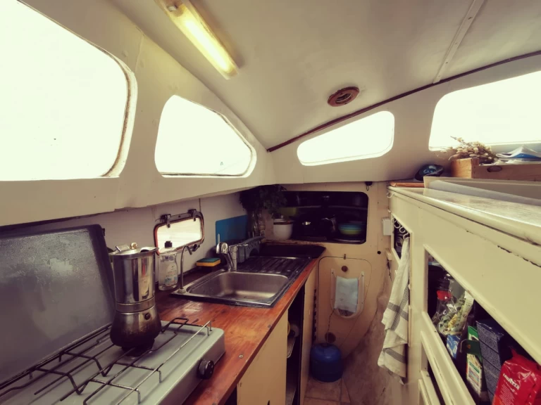 Catamaran for rent Sarzeau at the best price