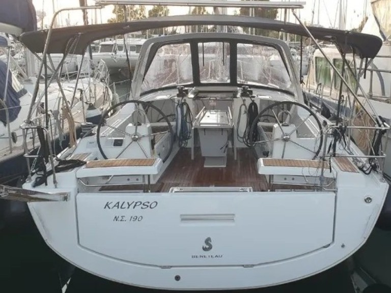 Bénéteau Oceanis 41.1 in Kos on SamBoat