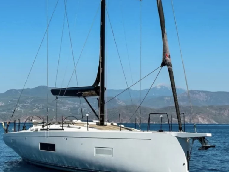 Sailboat rental in Portisco - Bénéteau First 53