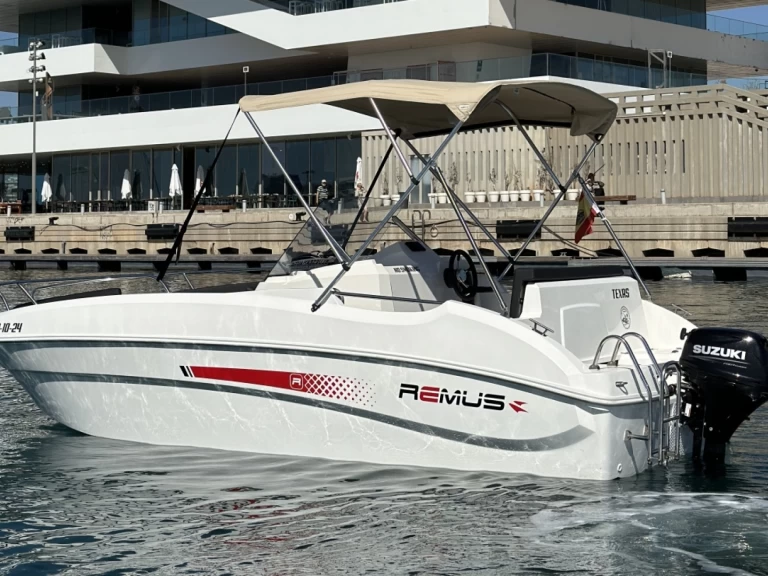 Motorboat rental in Valencia - Remus Remus 525SC