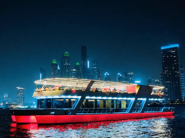 Yacht charter Dubaï harbour cheap X15