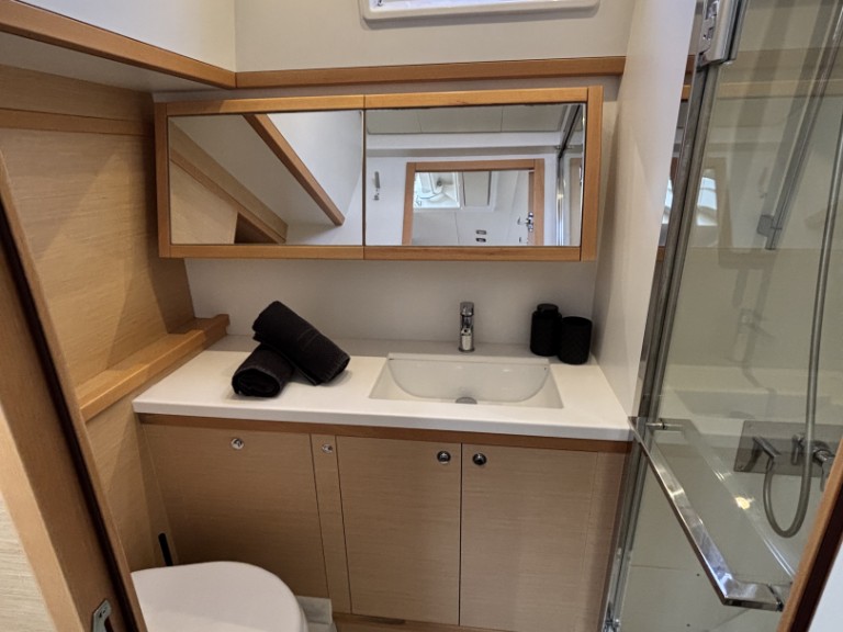 Yacht charter Capo d'Orlando cheap Lagoon 52 F