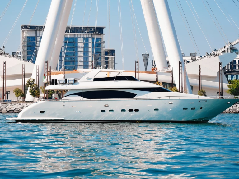 Sunseeker X8 charter bareboat or captained in  Dubaï harbour
