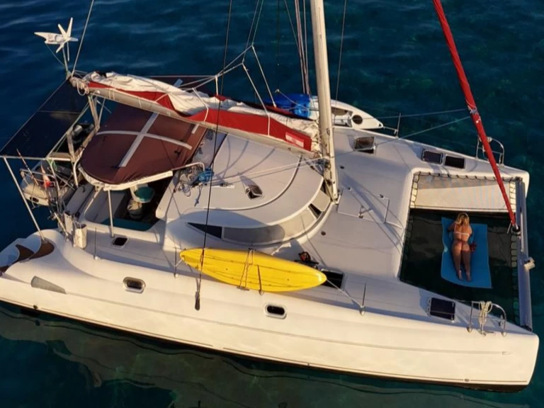 Rent a Fountaine Pajot Athena 38 Mooréa Island