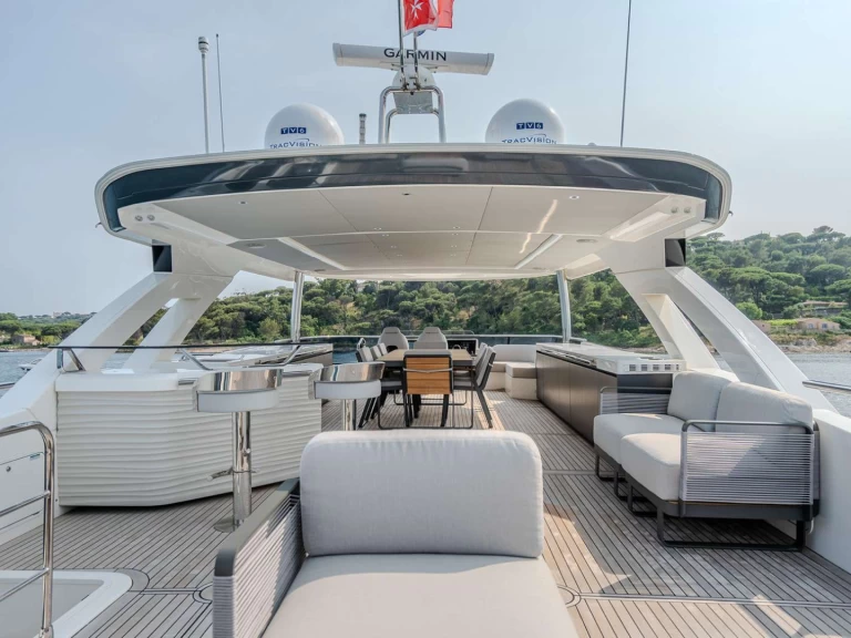 Luxury Yacht for rent Antibes at the best price