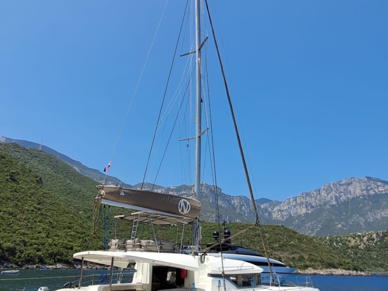 Yacht charter Split cheap Lagoon 50