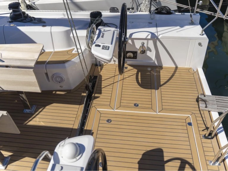 Yacht charter Biograd na Moru cheap Elan E6