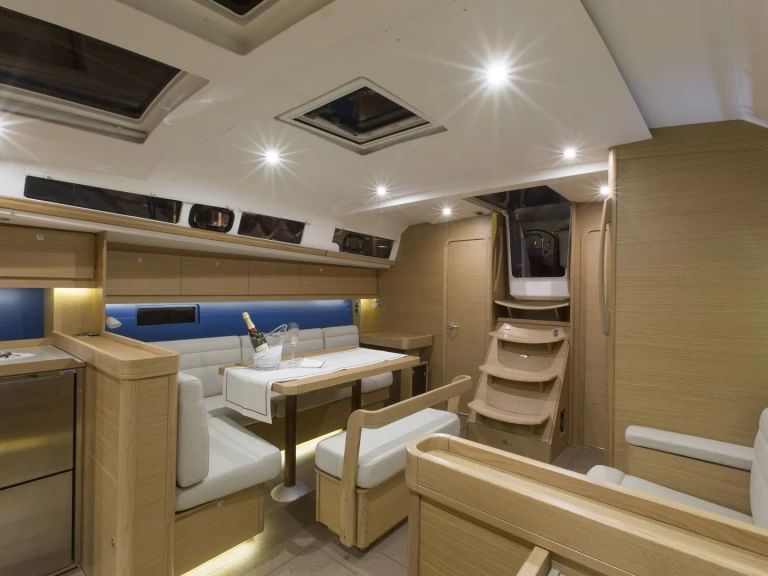 Boat rental Dufour Dufour 460 Grand Large in Alimos on Samboat