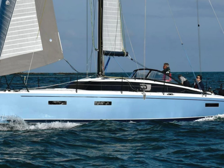 Bareboat Rental Sailboat Jpk with a boat licence