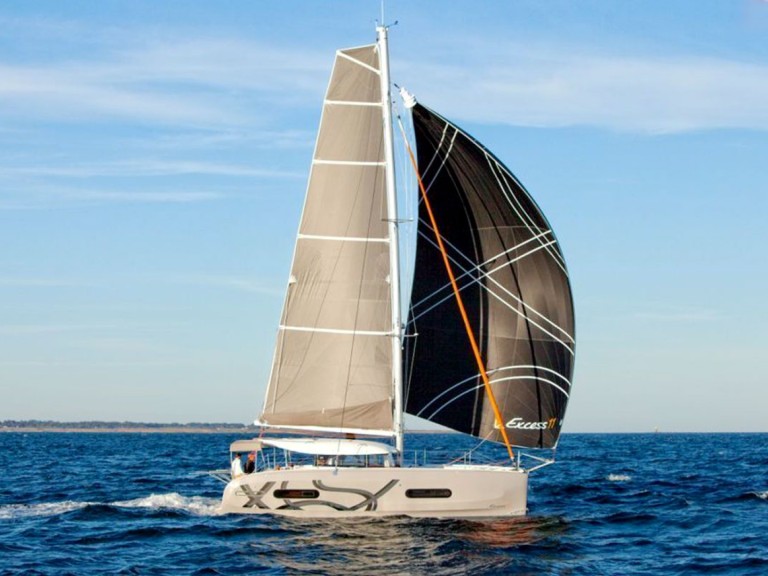 Rent a EXCESS 11 GWALARN EXCESS 11 GWALARN La Trinité-sur-Mer