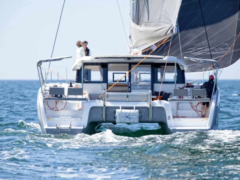 Catamaran for rent La Trinité-sur-Mer at the best price