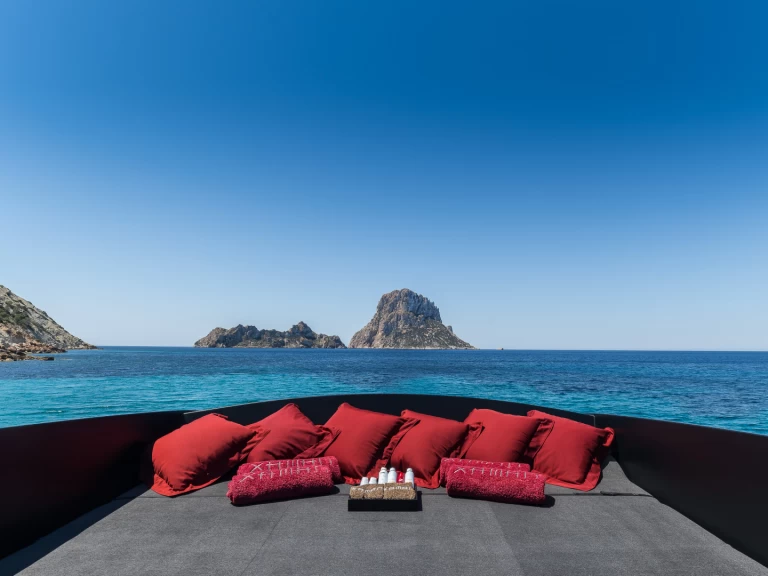 Yacht charter Ibiza Town cheap Pershing 90