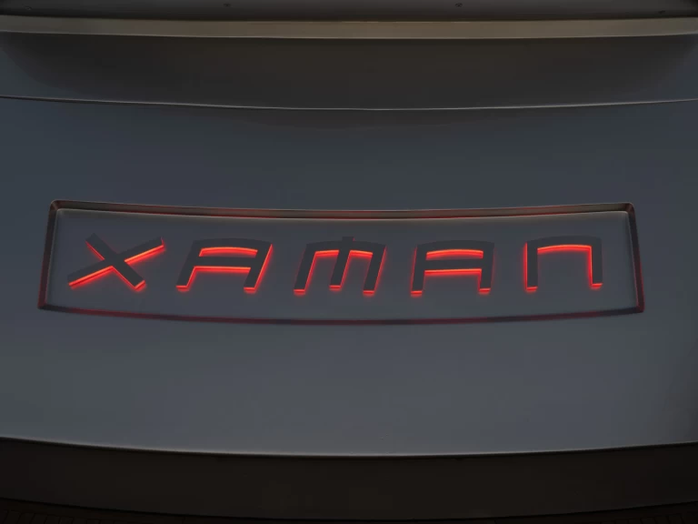 Rent a Pershing Pershing 90 Ibiza Town