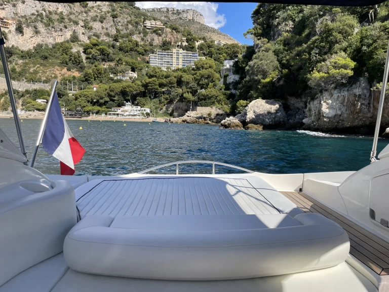Sunseeker superhawk 34 charter bareboat or captained in  Beaulieu-sur-Mer