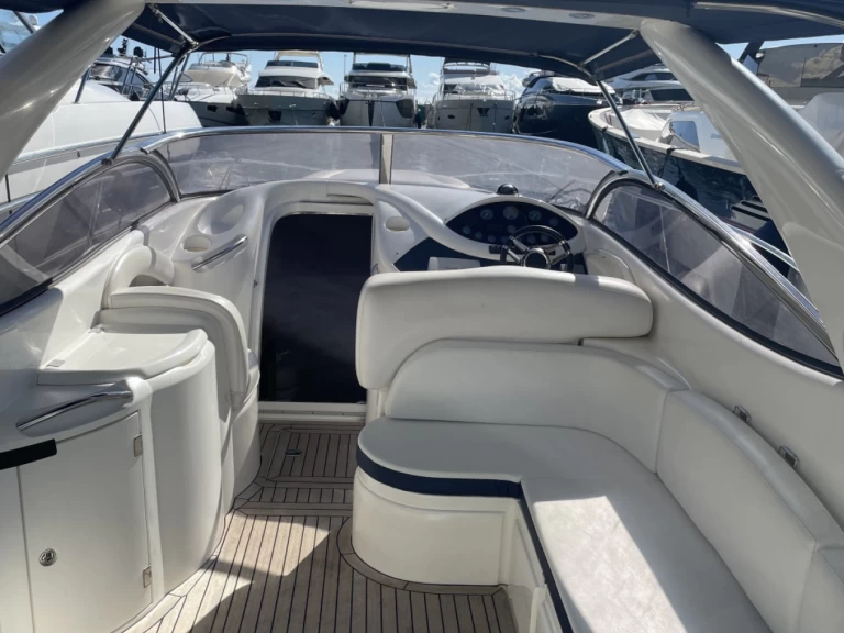 Rent a Sunseeker superhawk 34 Beaulieu-sur-Mer