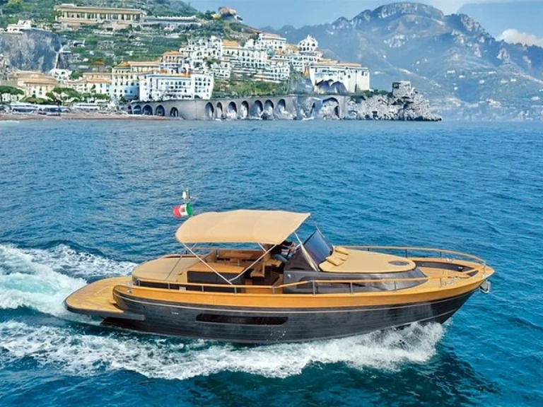 Rent a Esposito Premium 28 Amalfi