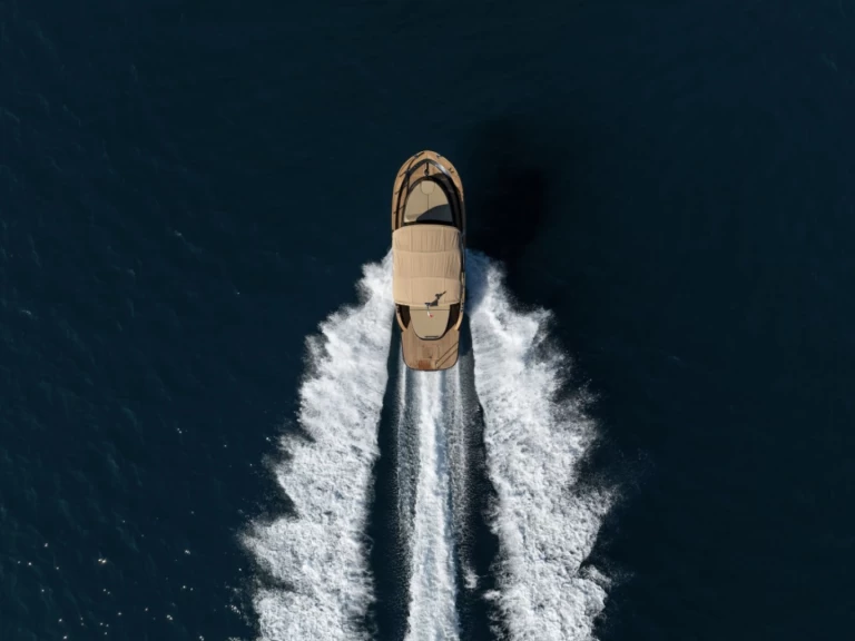 Esposito Premium 28 charter bareboat or captained in  Amalfi