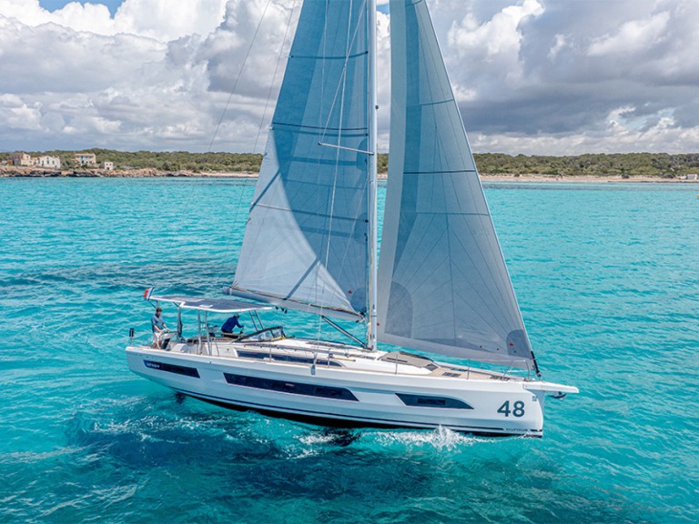 Yacht charter Šibenik cheap Dufour 48