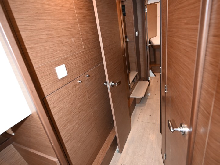 Lagoon Lagoon 42 in Lefkáda on SamBoat