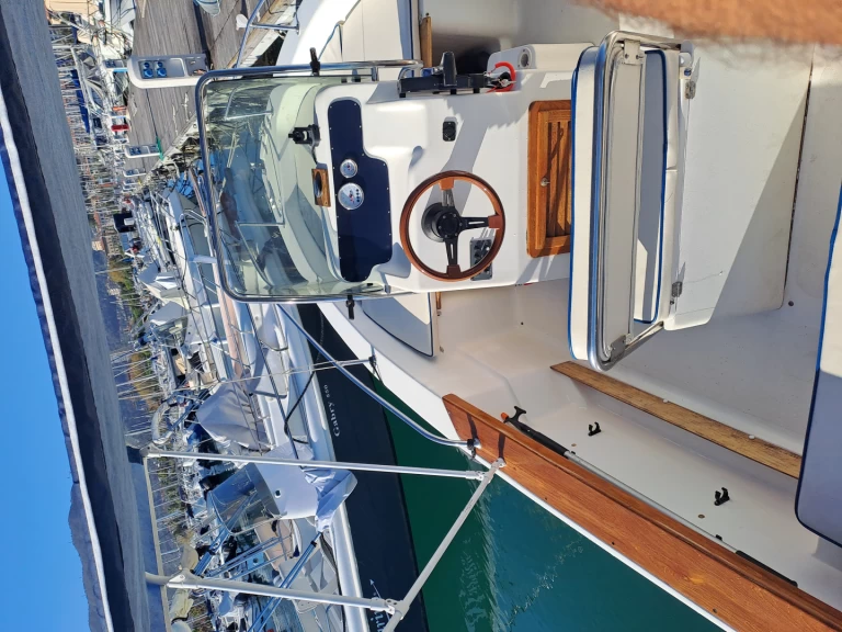 Motorboat rental in La Spezia - Ranieri Azzura